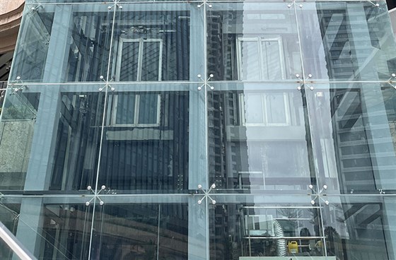 電梯玻璃幕墻