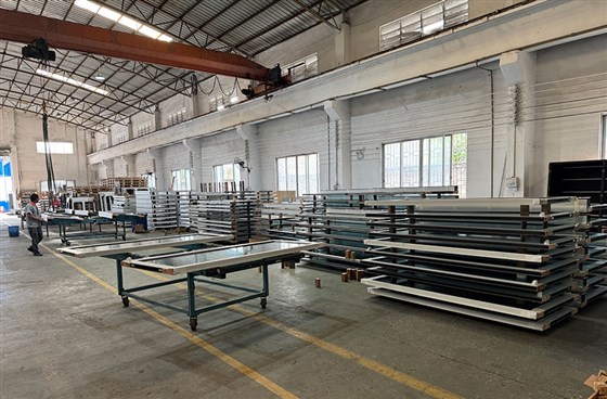 玻璃幕墻廠家聯(lián)系電話(huà)