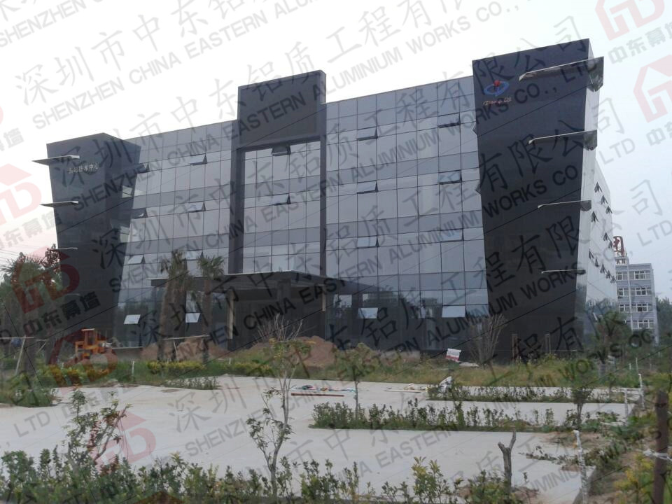 河南東起玻璃幕墻工程|中東幕墻 河南東起玻璃幕墻工程|中東幕墻