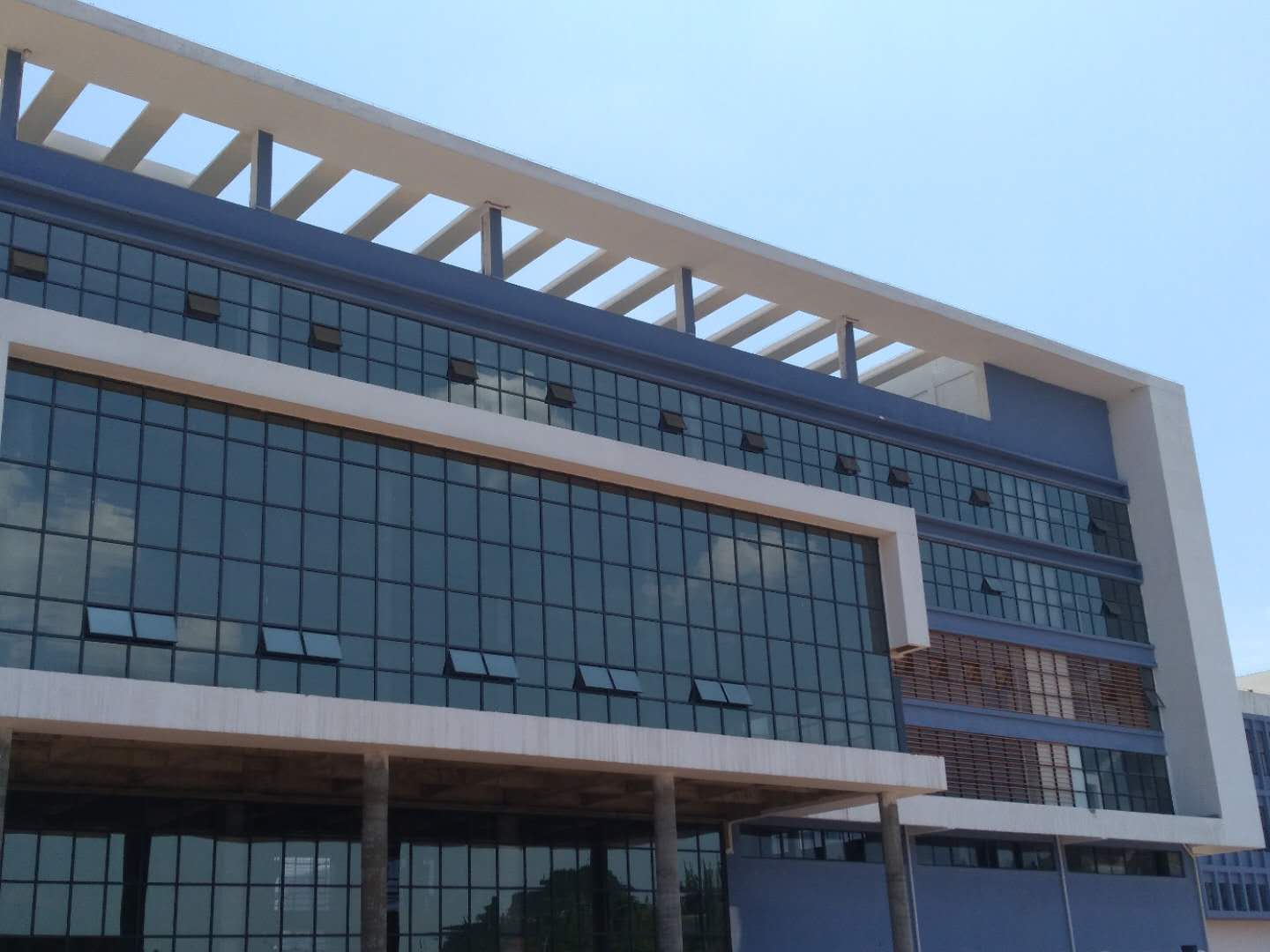 玻璃幕墻報價 玻璃幕墻報價