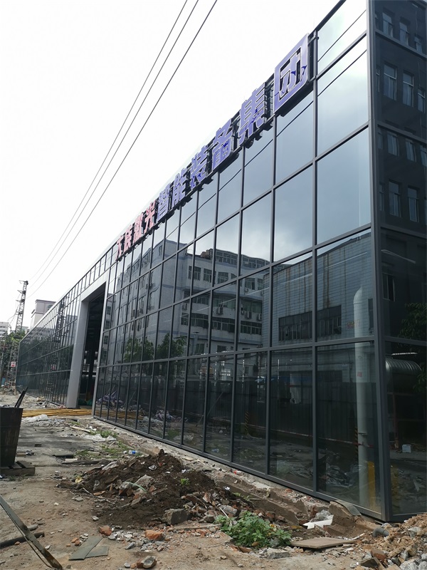 玻璃幕墻公司排名，幫您尋找知名工程公司！