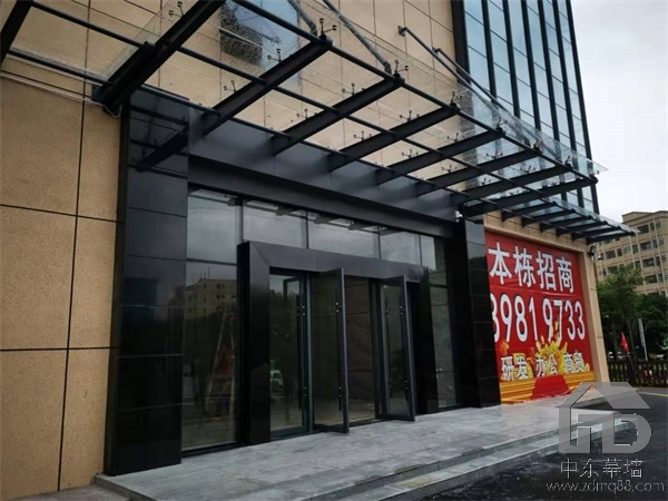 弧形玻璃幕墻施工工法，中東幕墻誠心分享！