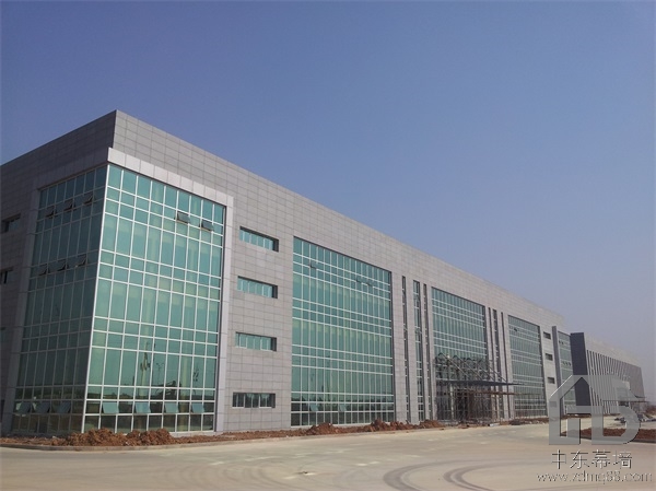 幕墻鋁板安裝選承包公司有哪些好處？