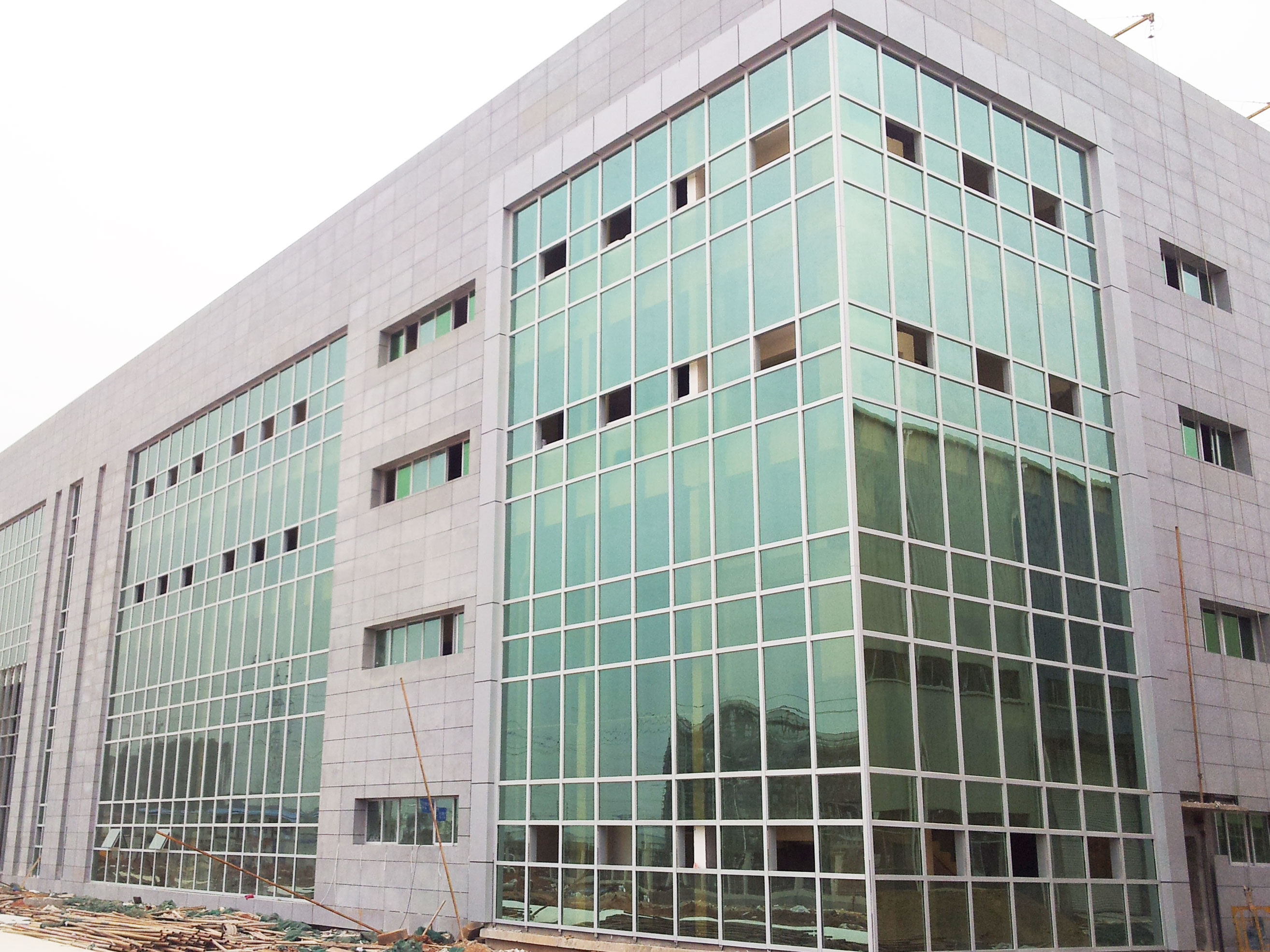 玻璃幕墻工程性價比高的公司