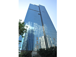 嘉里廣場(chǎng)單元式玻璃幕墻 嘉里廣場(chǎng)單元式玻璃幕墻